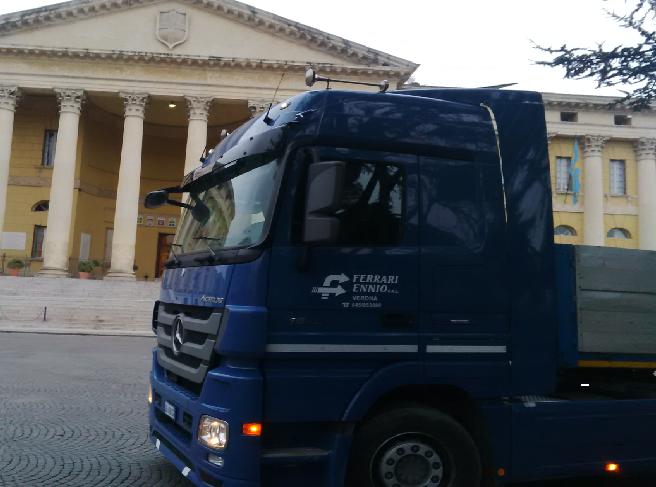 p.za_Bra_stella_natale